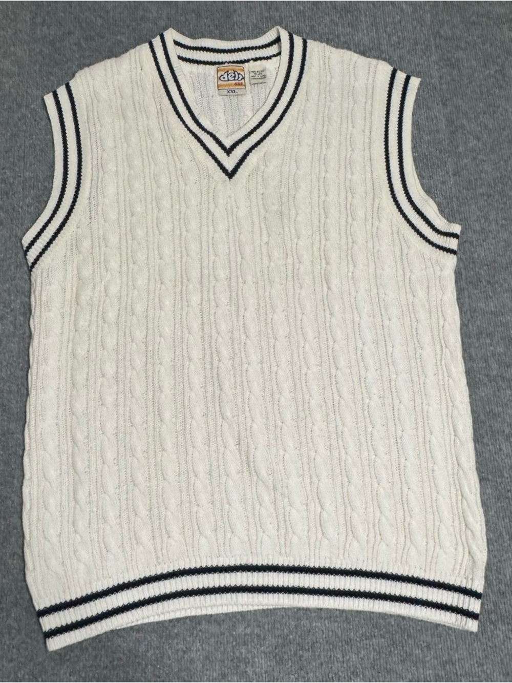 Vintage Delf USA Cable Knit Sweater Vest XXL White Navy 90s Hip Hop Skate Prep